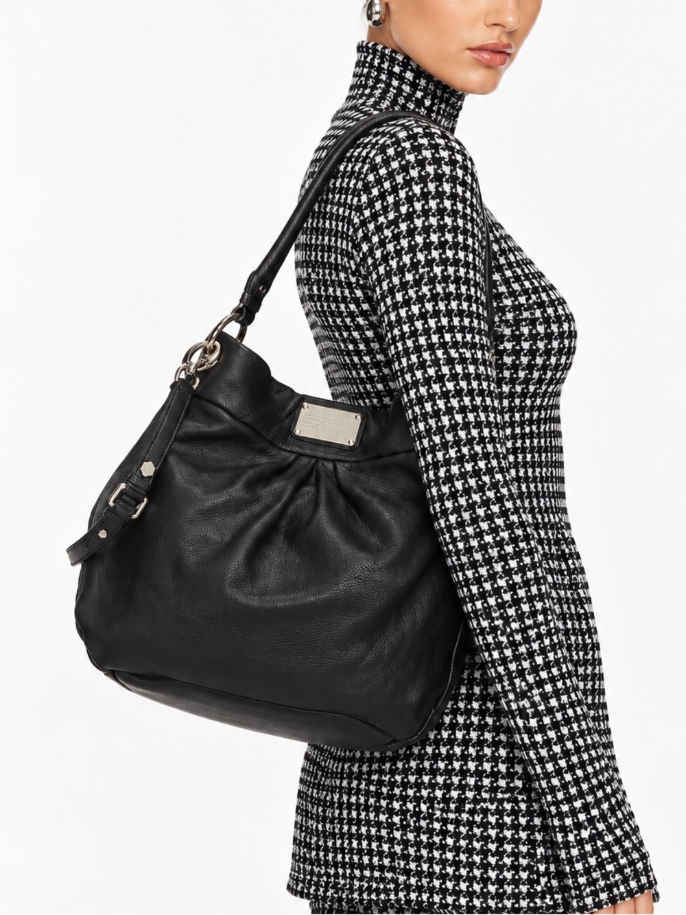MARC BY MARC JACOBS Black Leather Shoulder Bag with Silver Plaque